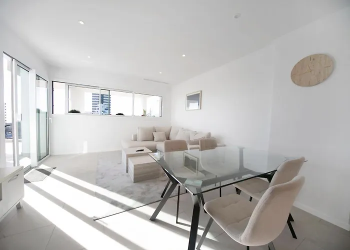 Silver Tower 5b * Calpe